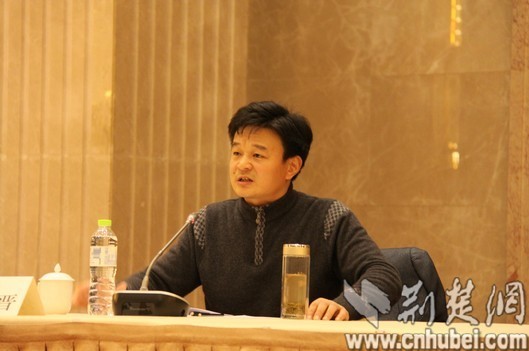 孙晋教授.jpg